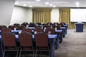 Estanplaza Nações Unidas