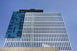 Venit + Mio Barra Hotel