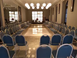 Johnscher by Rede San Juan Hotéis