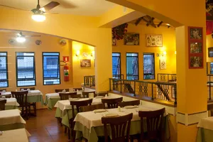 Nello's Cantina e Pizzeria